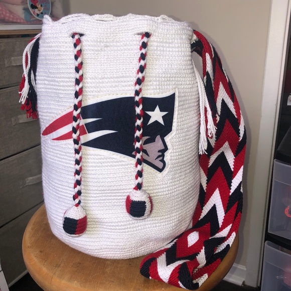 PATRIOTS/ Authentic handmade Wayuu bag/ White- Dark blue- red/ Size M. - Picture 6 of 6